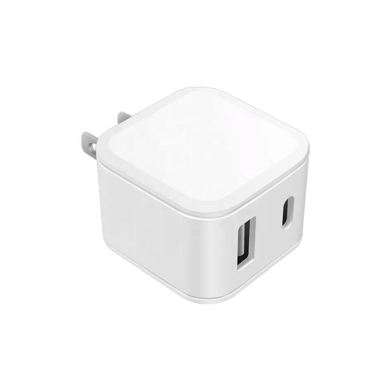 US Plug Travel Adapter – 3.1A Dual USB & Type-C Wall Charger